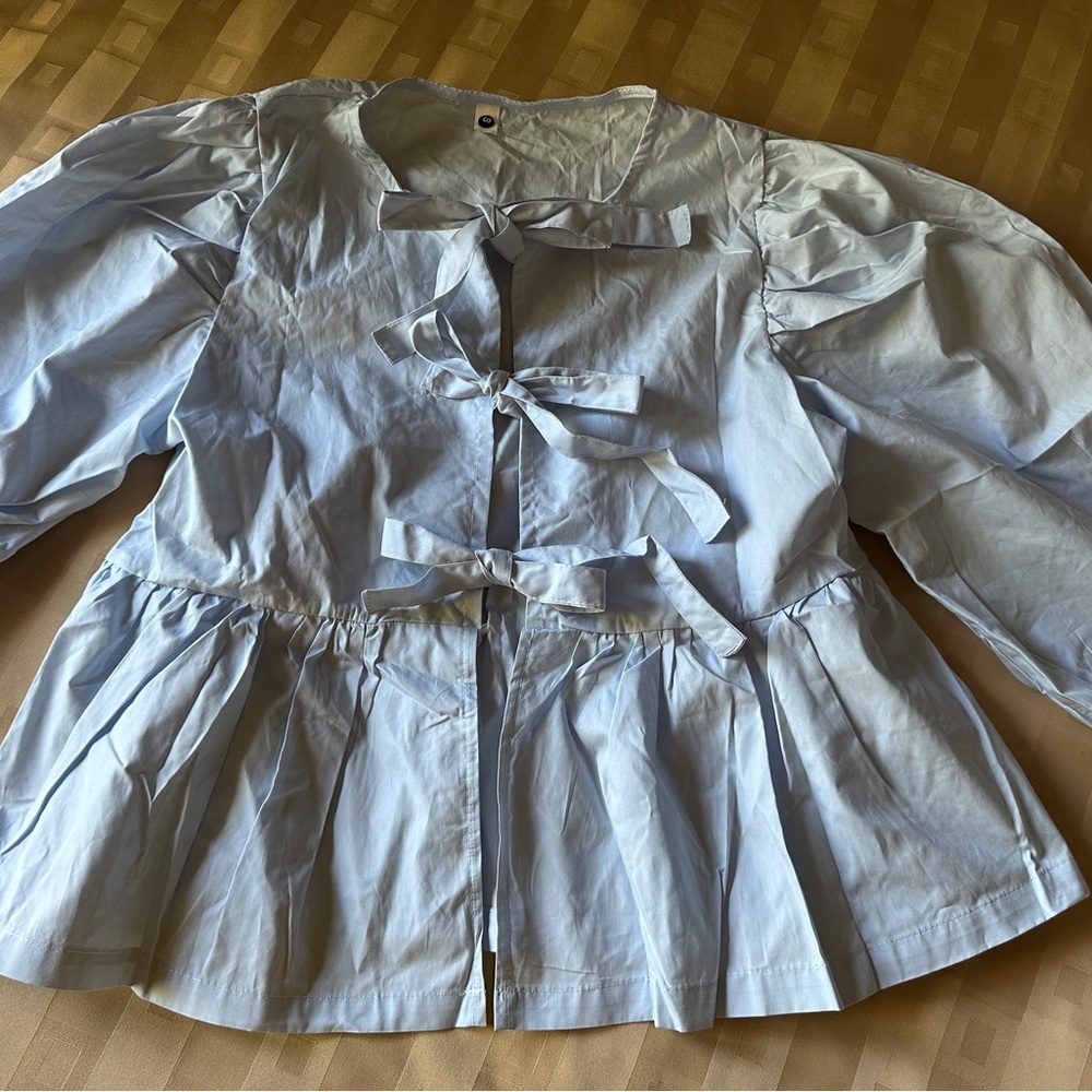 Elegant Blue Women's Blouse NWOT Size Small